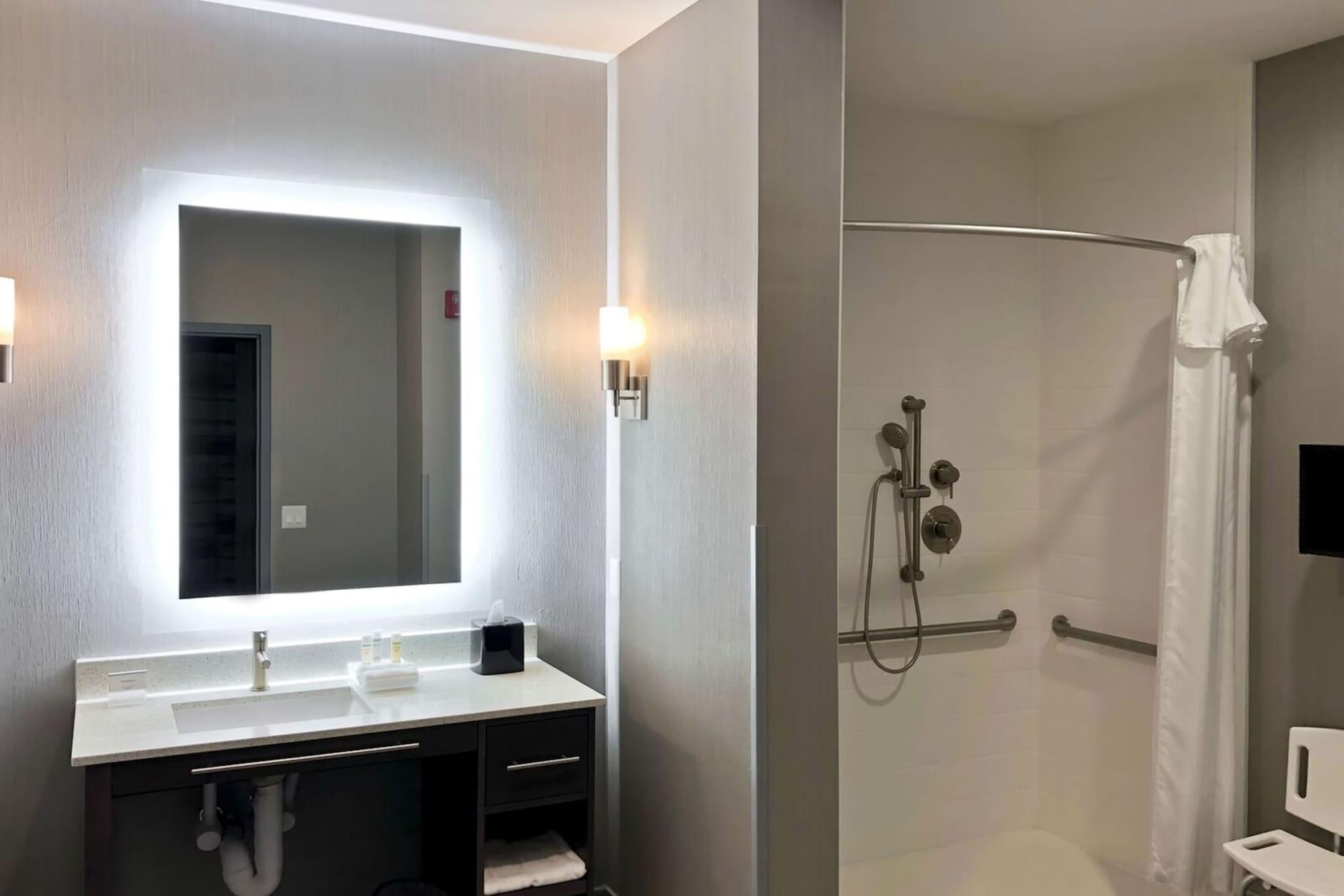 Homewood Suites By Hilton Conroe Esterno foto